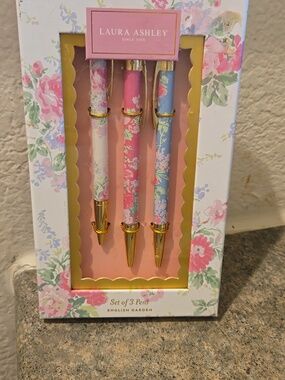 Laura Ashley Floral Ballpoint Pen Trio - Pink, White, Blue set of 3 brand new
